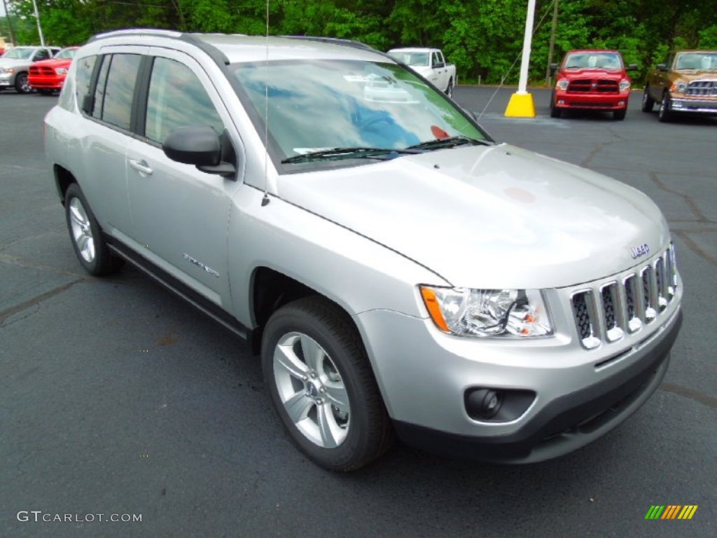 2012 Compass Sport - Bright Silver Metallic / Dark Slate Gray photo #1