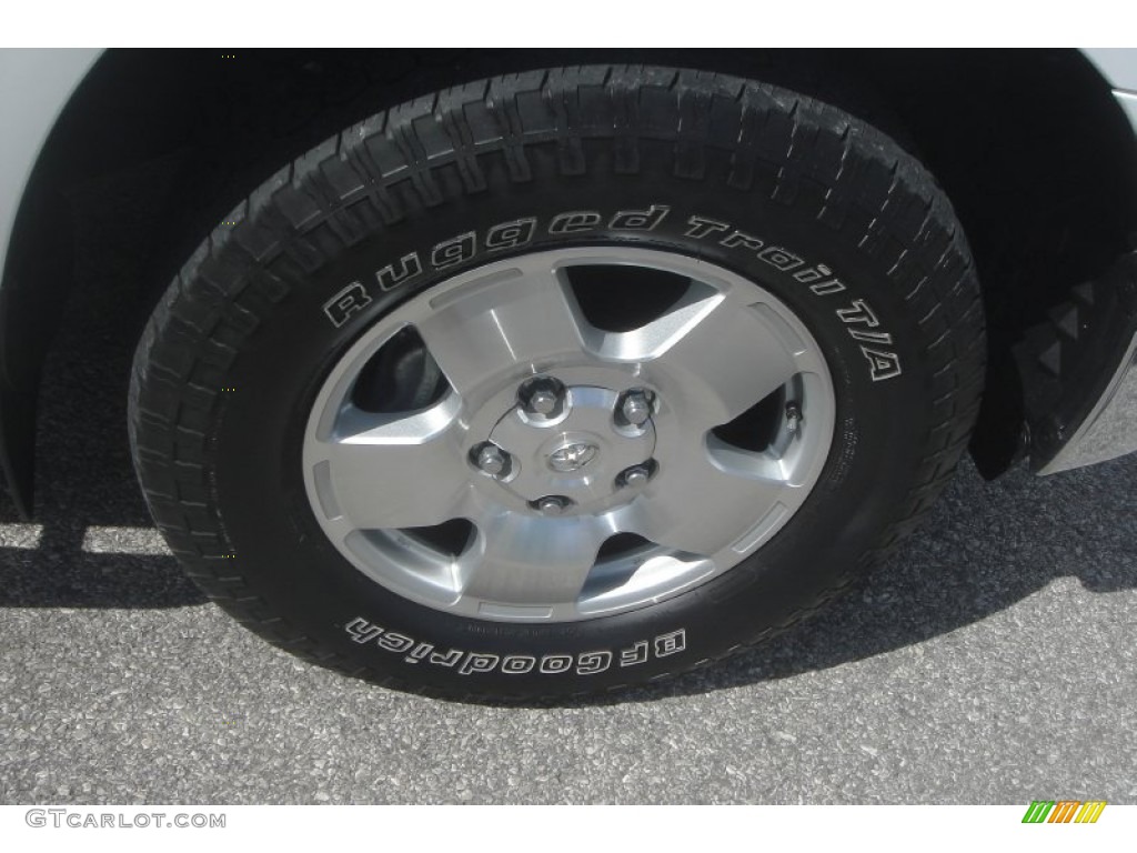 2010 Tundra TRD Double Cab 4x4 - Super White / Graphite Gray photo #43