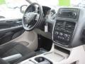 Stone White - Grand Caravan SXT Photo No. 9