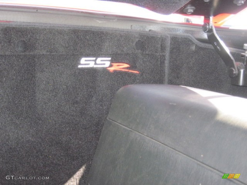 2003 Chevrolet SSR Standard SSR Model Marks and Logos Photo #64229395