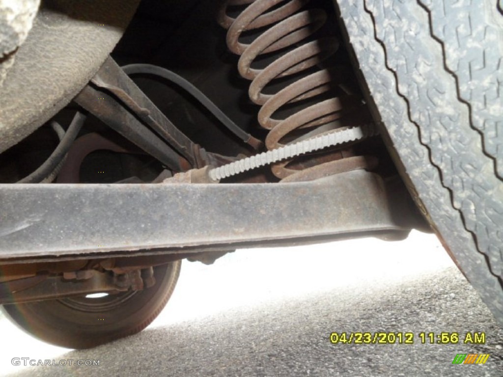 1962 Oldsmobile Cutlass F-85 2 Door Convertible Undercarriage Photo #64232821