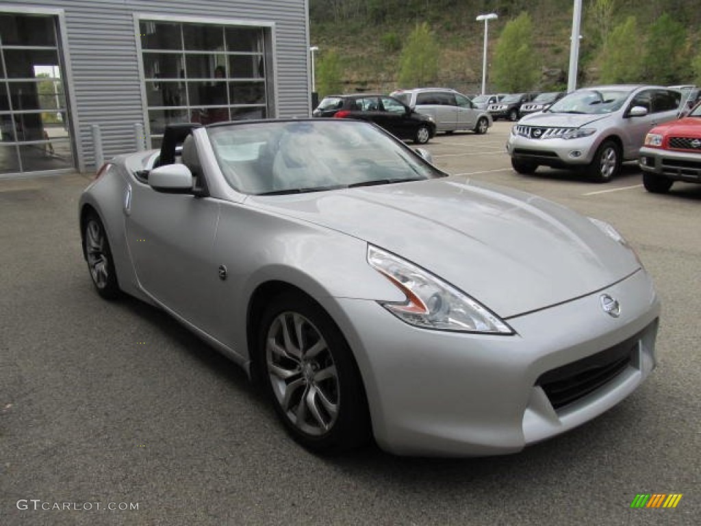 2010 370Z Touring Roadster - Brilliant Silver / Gray Leather photo #5
