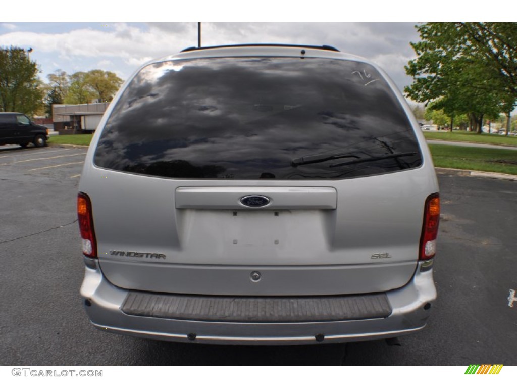 Silver Frost Metallic 2000 Ford Windstar SEL Exterior Photo #64234588