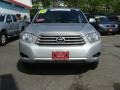 2010 Classic Silver Metallic Toyota Highlander V6 4WD  photo #2