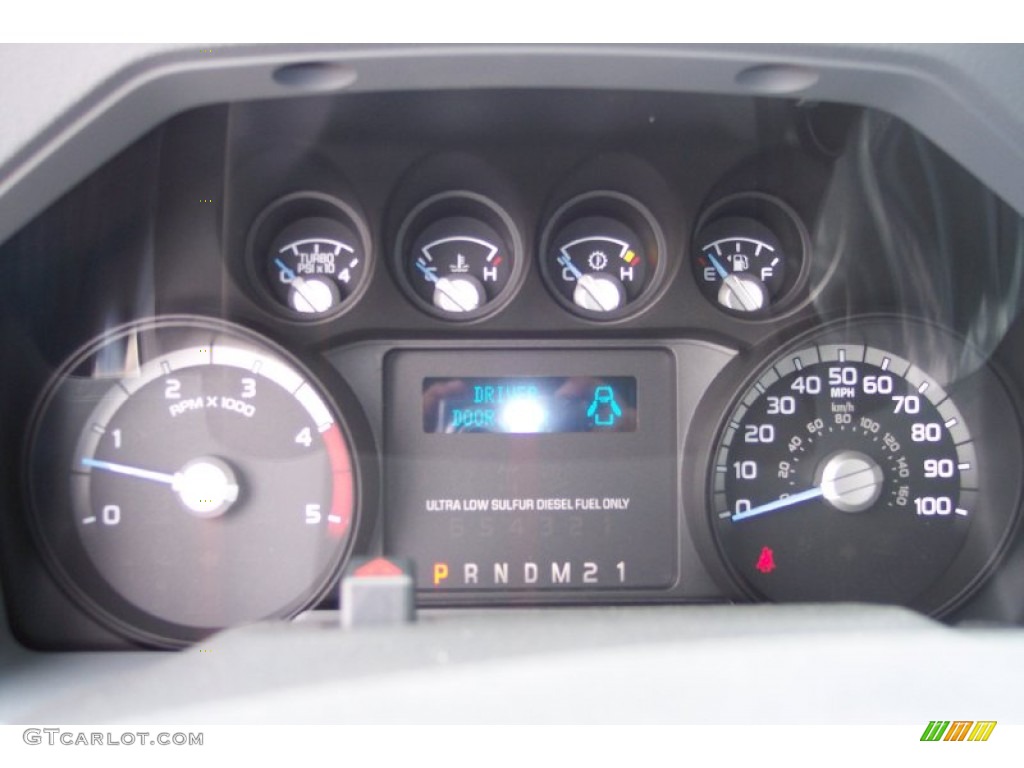 2012 Ford F550 Super Duty XL Crew Cab Chassis Gauges Photos