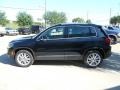 Deep Black Metallic - Tiguan SE Photo No. 4