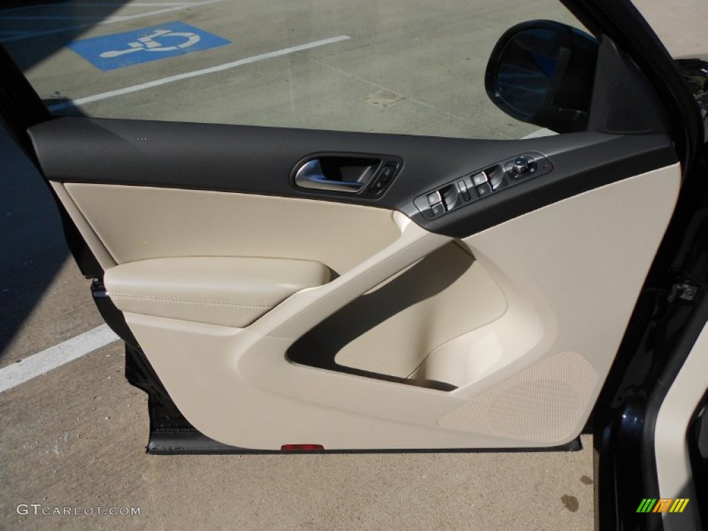 2012 Tiguan SE - Deep Black Metallic / Beige photo #10