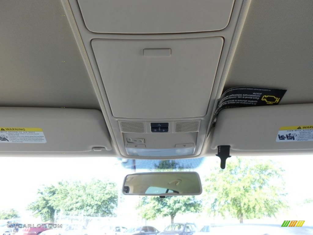 2012 Tiguan SE - Deep Black Metallic / Beige photo #19