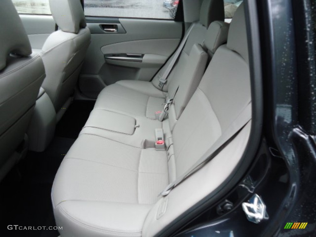 2012 Subaru Forester 2.5 X Limited interior Photo #64246778