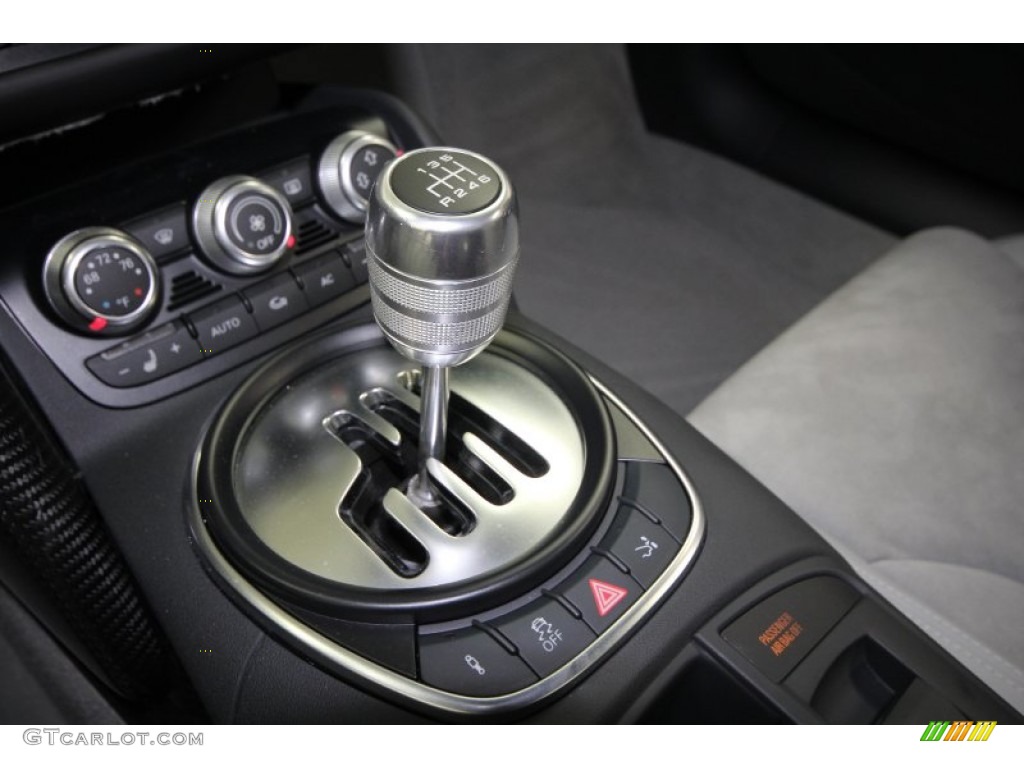 2011 Audi R8 Spyder 4.2 FSI quattro 6 Speed Manual Transmission Photo #64251257