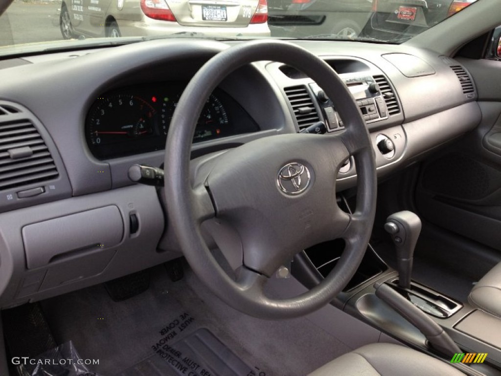 2003 Camry LE V6 - Aspen Green Pearl / Taupe photo #22