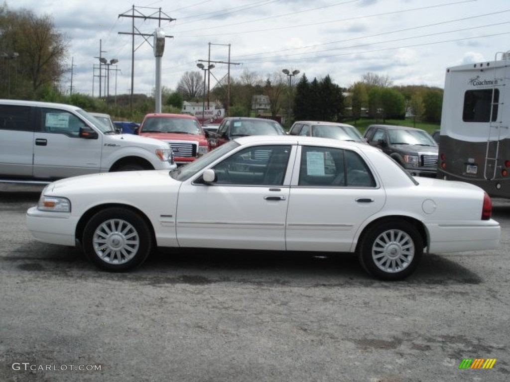 2011 Grand Marquis LS Ultimate Edition - Vibrant White / Medium Light Stone photo #5