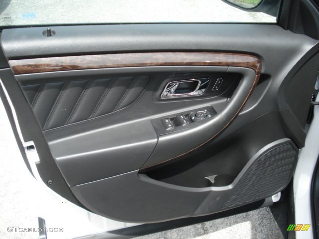2013 Taurus Limited AWD - White Platinum Tri-Coat / Charcoal Black photo #12