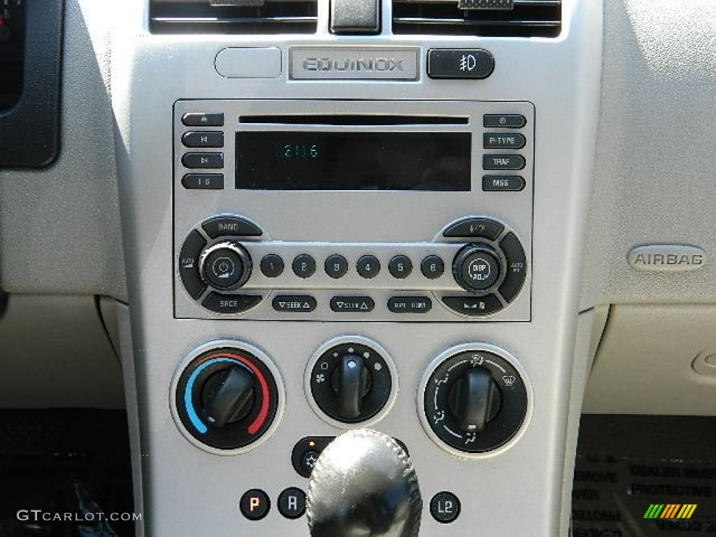 2005 Equinox LT AWD - Galaxy Silver Metallic / Light Gray photo #15