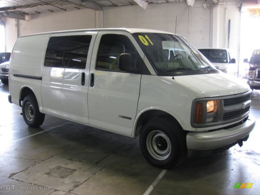 2001 Express 1500 Cargo Van - White / Neutral photo #1