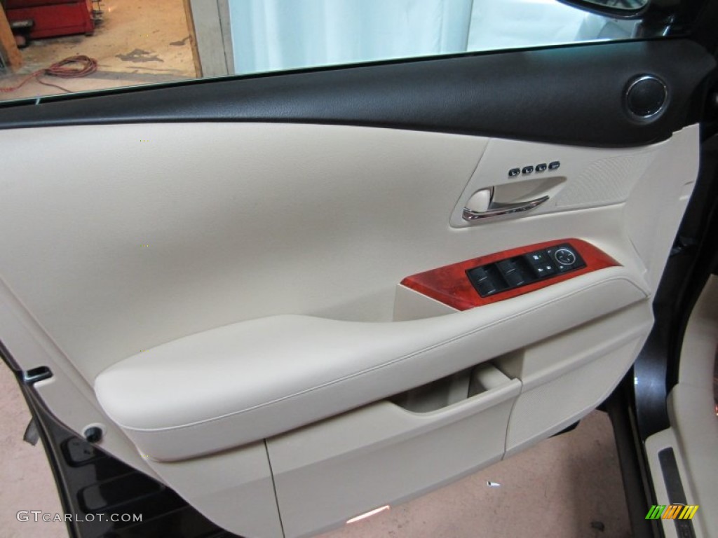 2010 RX 350 AWD - Truffle Brown Mica / Parchment/Brown Walnut photo #17