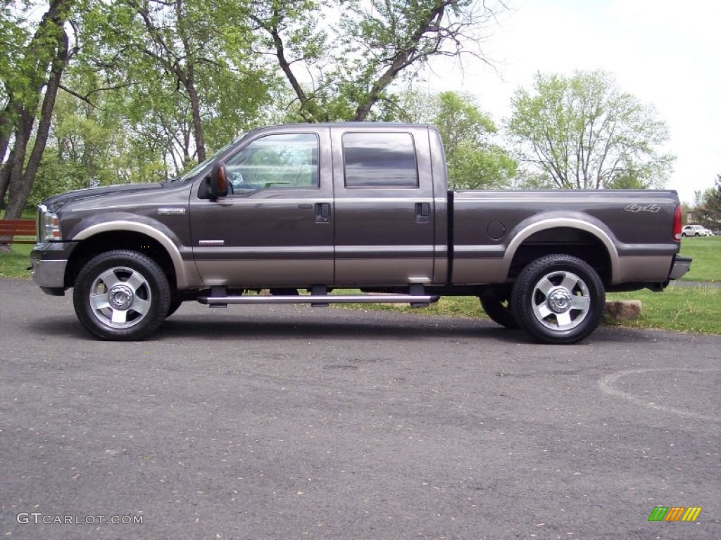 2006 F350 Super Duty Lariat Crew Cab 4x4 - Dark Stone Metallic / Tan photo #15