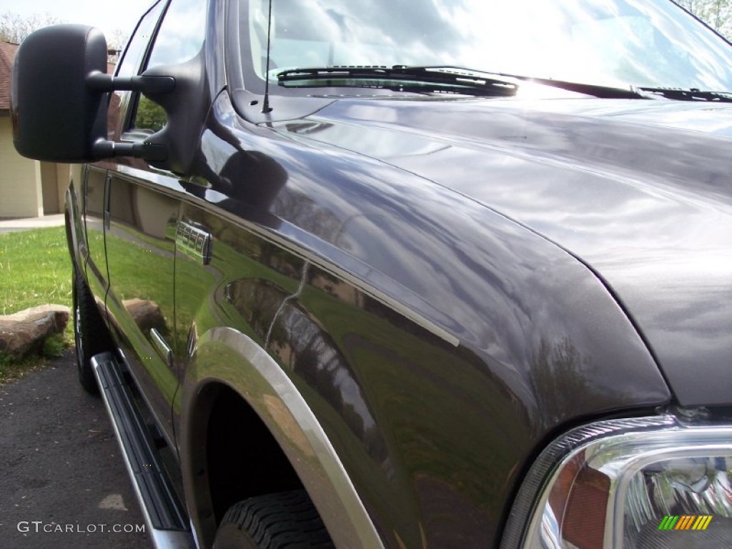 2006 F350 Super Duty Lariat Crew Cab 4x4 - Dark Stone Metallic / Tan photo #23