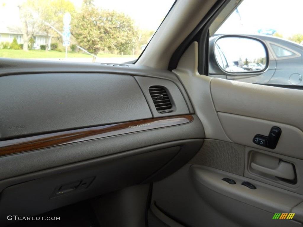 2002 Crown Victoria LX - Arizona Beige Metallic / Medium Parchment photo #5