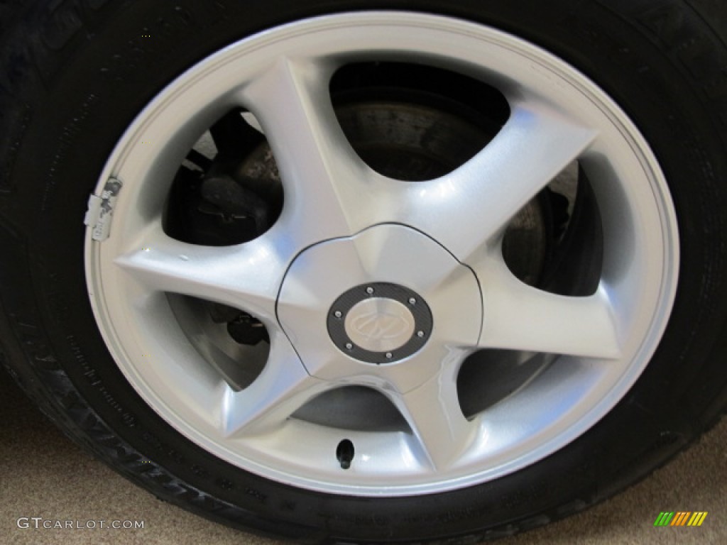 2001 Oldsmobile Aurora 3.5 Wheel Photo #64265390