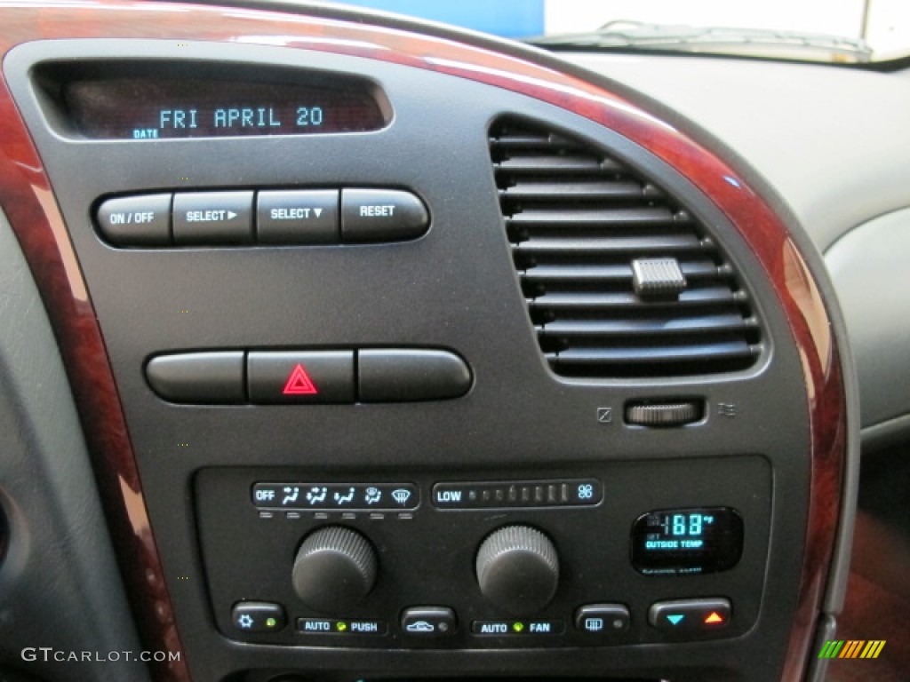 2001 Oldsmobile Aurora 3.5 Controls Photos