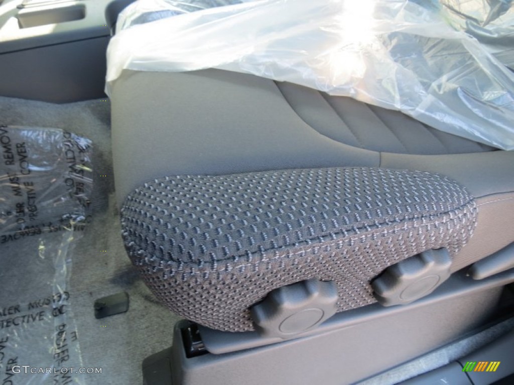 2012 Nissan Frontier SV Sport Appearance Crew Cab Front Seat Photos