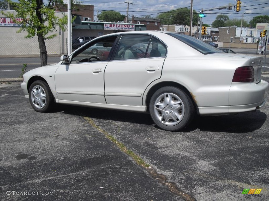 2001 Galant ES V6 - Northstar White / Tan photo #2