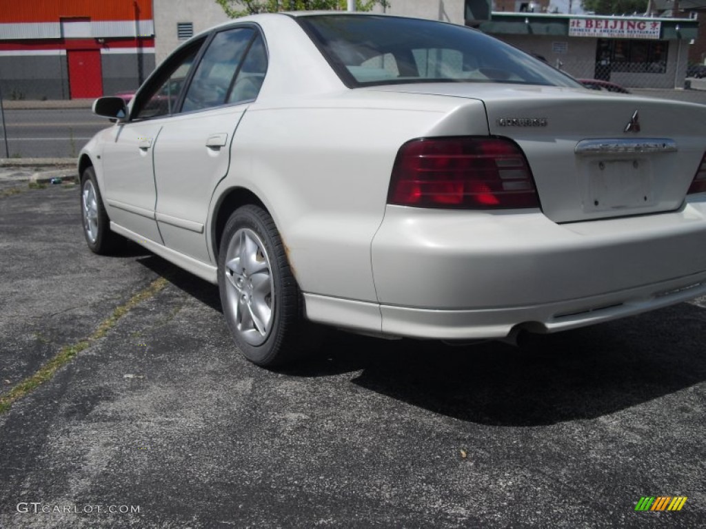 2001 Galant ES V6 - Northstar White / Tan photo #3
