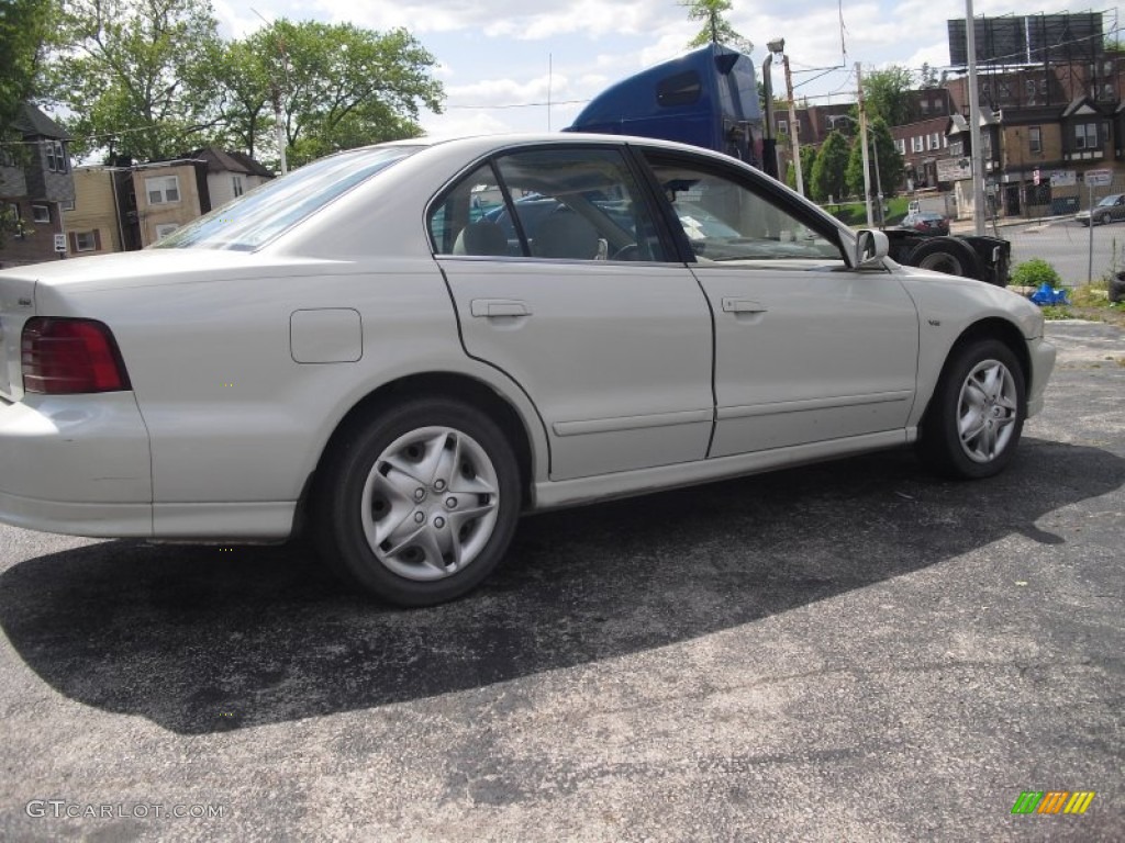 2001 Galant ES V6 - Northstar White / Tan photo #6