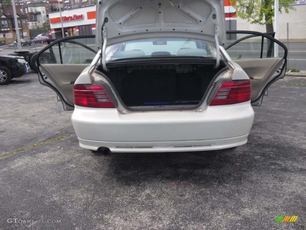 2001 Galant ES V6 - Northstar White / Tan photo #36