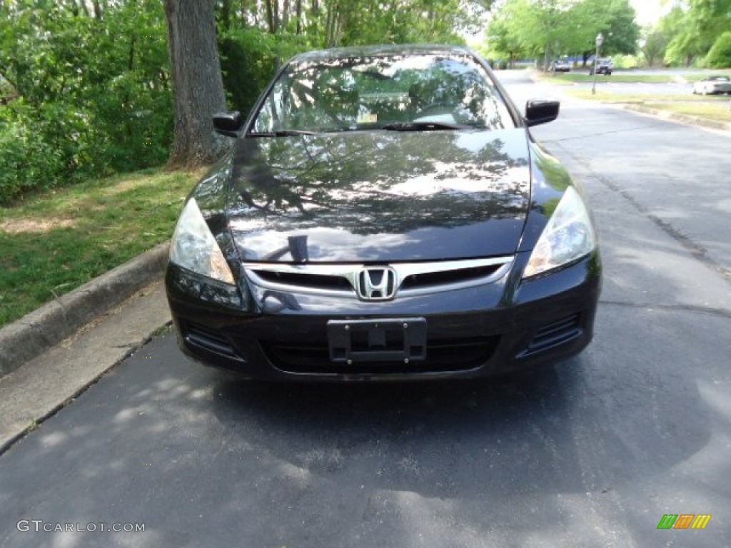 2006 Accord LX Sedan - Nighthawk Black Pearl / Black photo #2