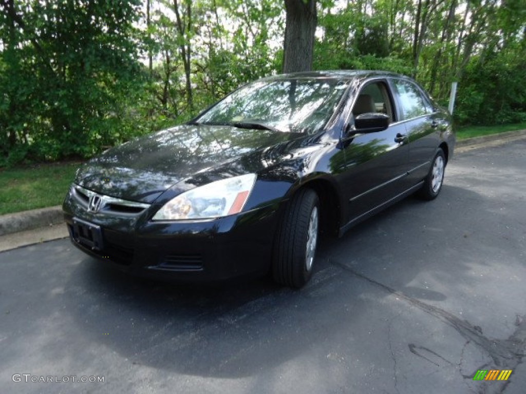 2006 Accord LX Sedan - Nighthawk Black Pearl / Black photo #3