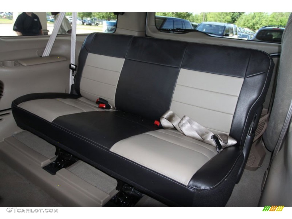 2005 Ford Excursion Eddie Bauer Rear Seat Photo #64272458