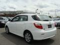 Super White - Matrix S AWD Photo No. 4