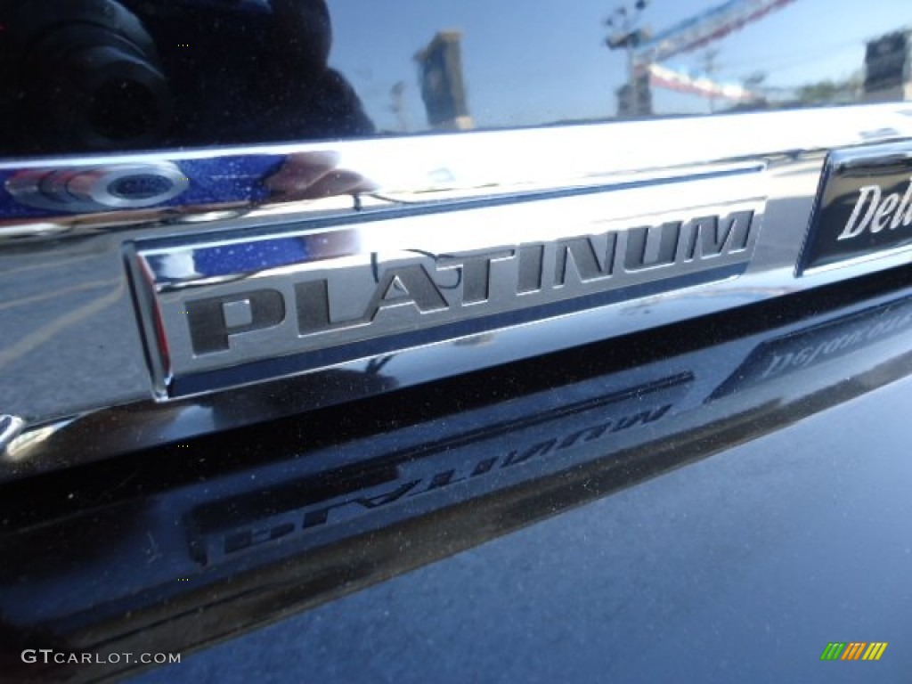 2011 Cadillac DTS Platinum Marks and Logos Photos