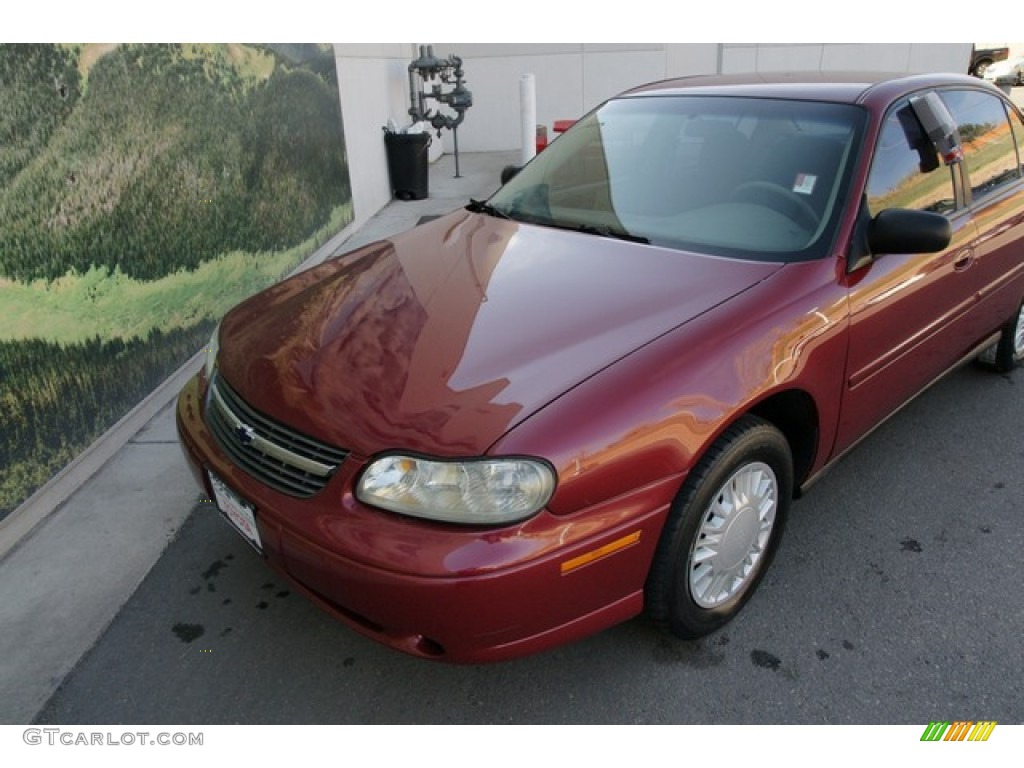 2004 Classic  - Sport Red Metallic / Gray photo #25