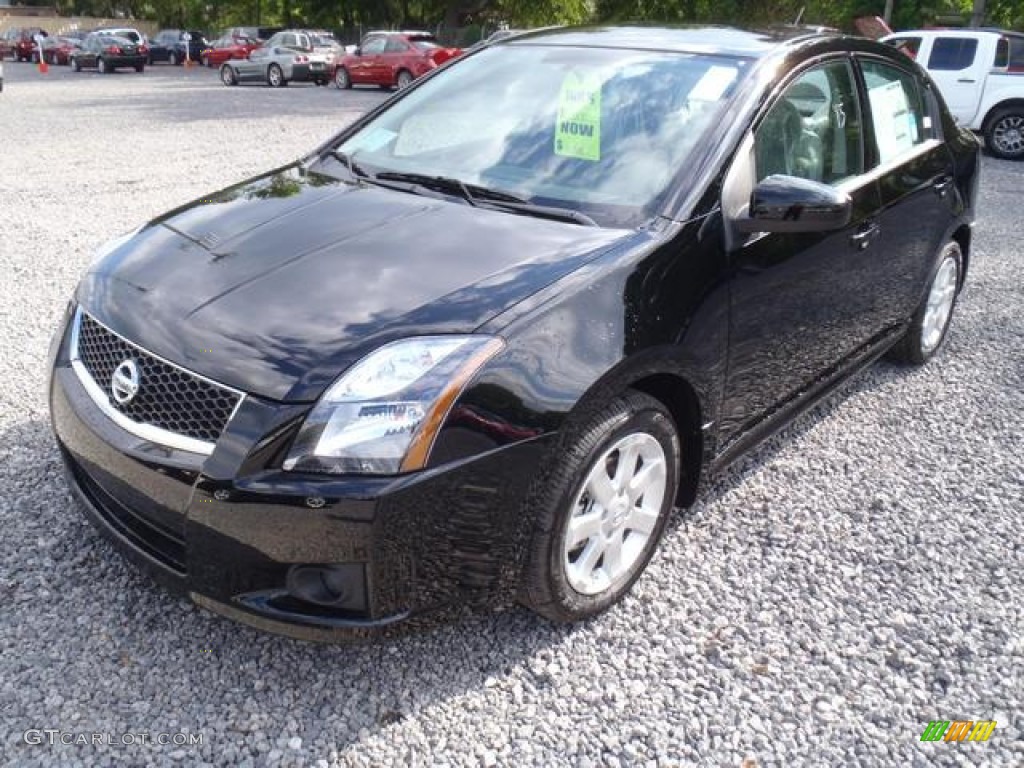 2012 Sentra 2.0 SR - Super Black / Charcoal photo #7