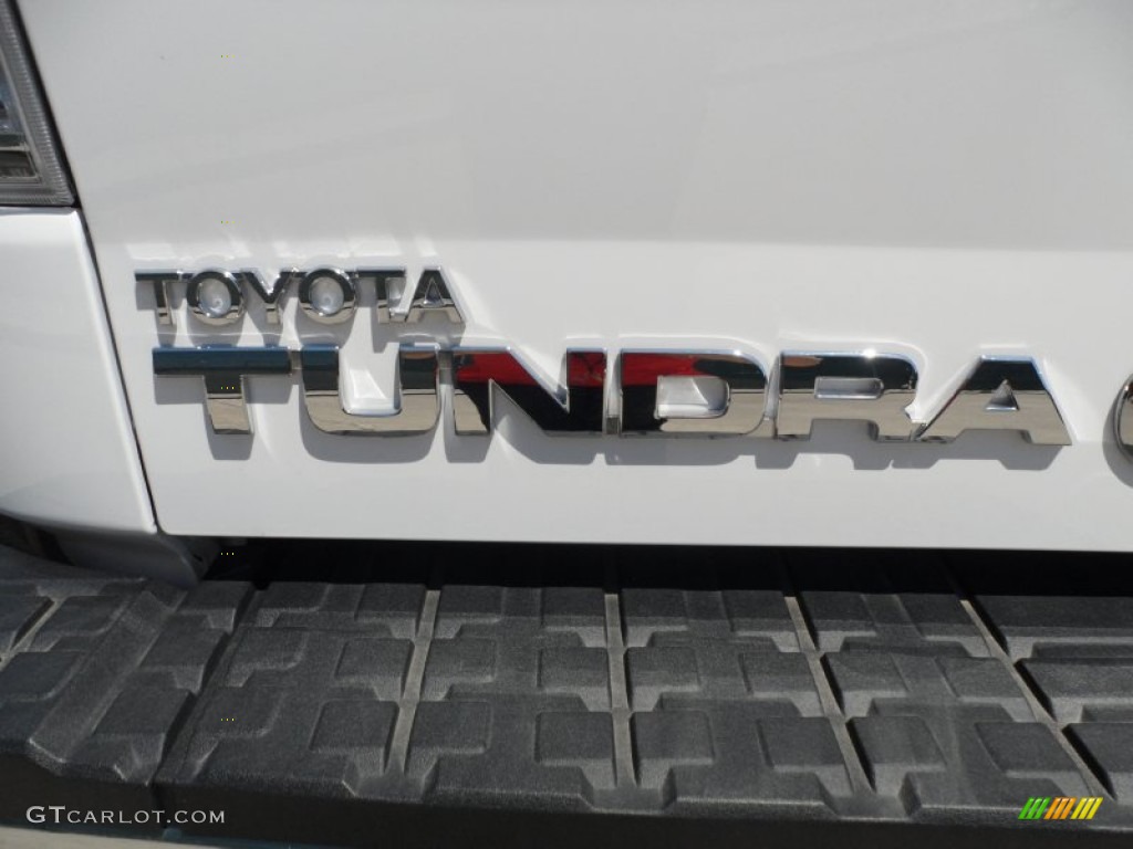 2012 Tundra Texas Edition Double Cab 4x4 - Super White / Black photo #17
