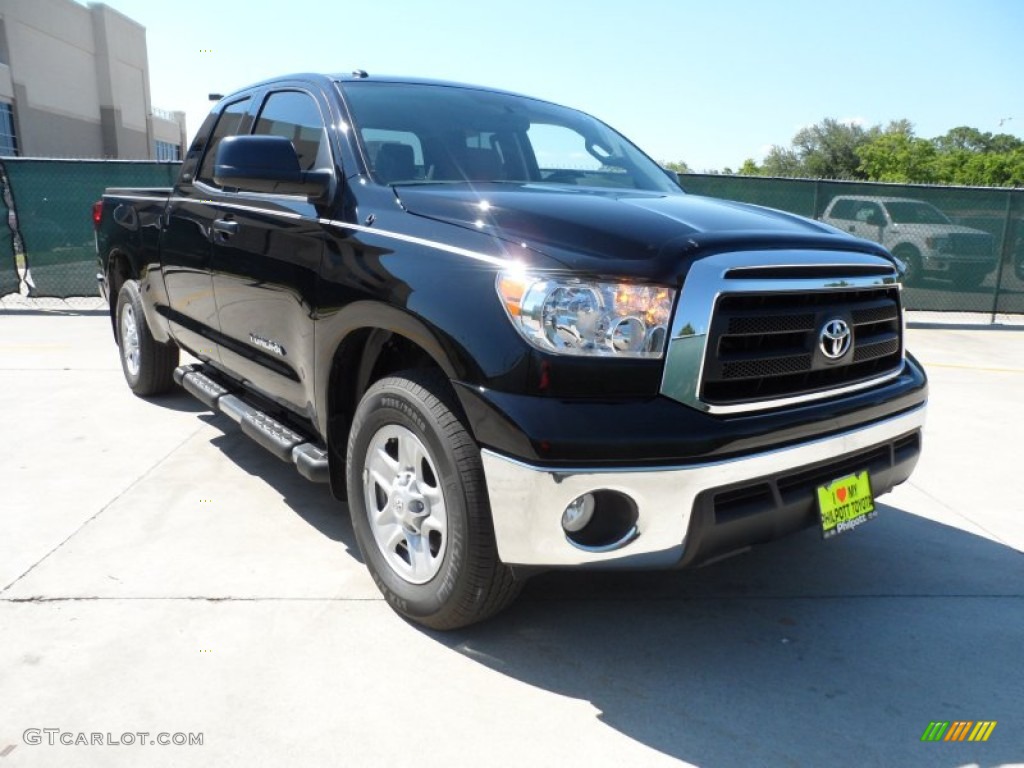 Black Toyota Tundra