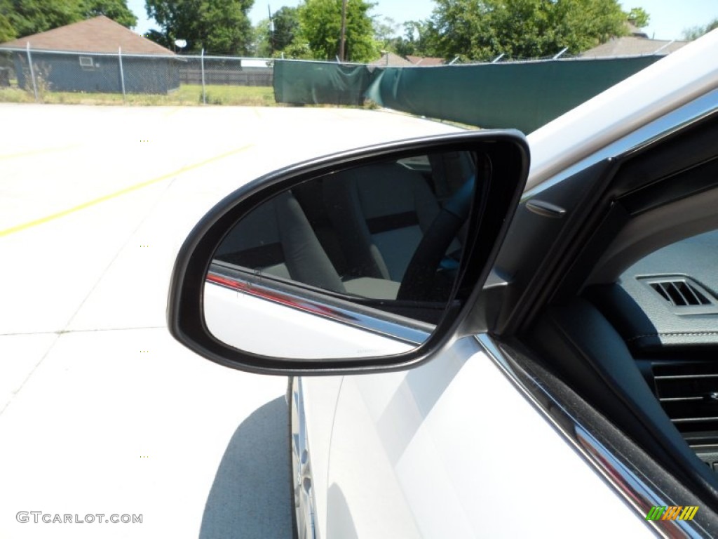 2012 Camry XLE V6 - Super White / Ash photo #13