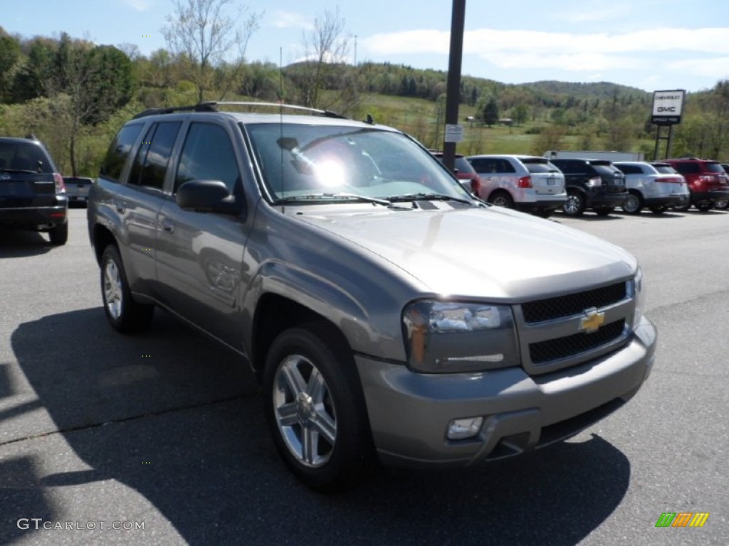 2007 TrailBlazer LT 4x4 - Graystone Metallic / Light Gray photo #5