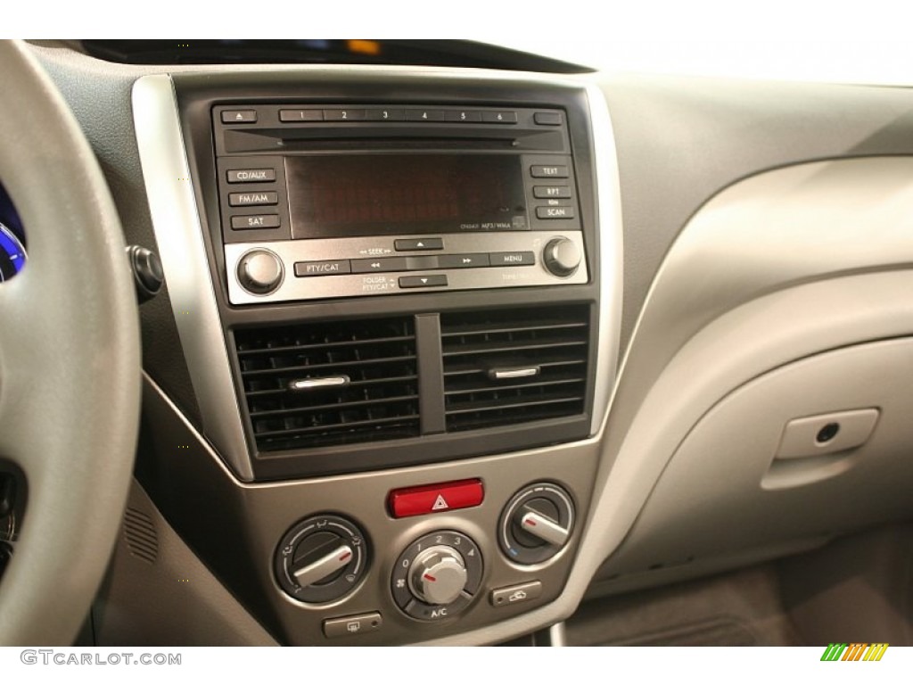 2010 Forester 2.5 X Premium - Satin White Pearl / Platinum photo #11