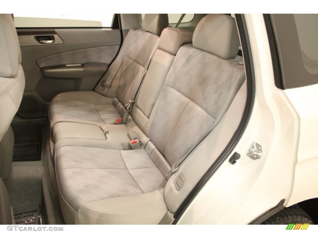 2010 Forester 2.5 X Premium - Satin White Pearl / Platinum photo #16