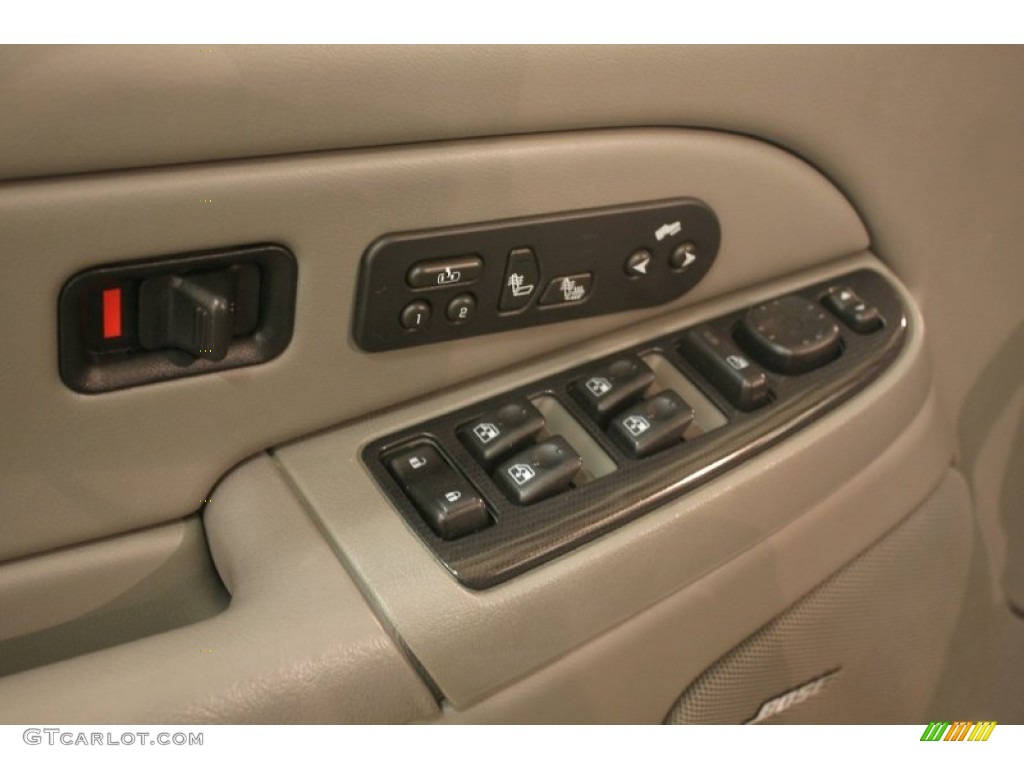 2006 Chevrolet Suburban LTZ 1500 4x4 Controls Photo #64284872