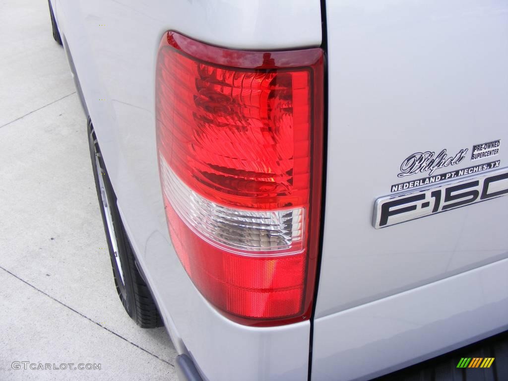 2006 F150 XL Regular Cab - Silver Metallic / Medium/Dark Flint photo #9