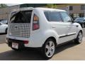 2010 Clear White Kia Soul Sport  photo #5