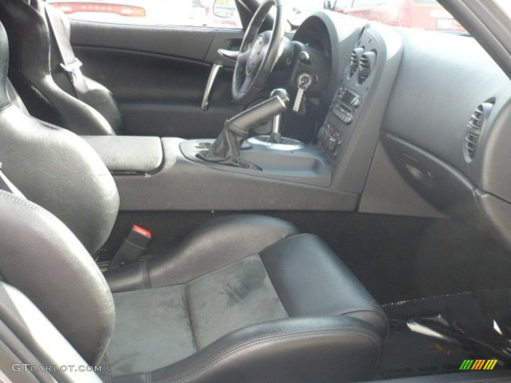 Black Interior 2003 Dodge Viper SRT-10 Photo #64295271