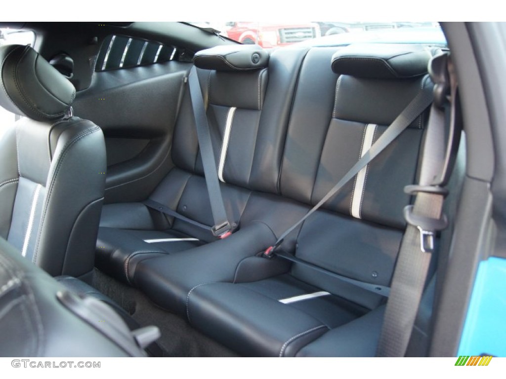 Charcoal Black/Cashmere Accent Interior 2013 Ford Mustang GT Premium Coupe Photo #64297602