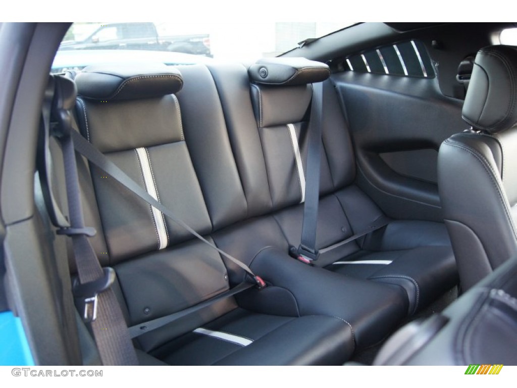Charcoal Black/Cashmere Accent Interior 2013 Ford Mustang GT Premium Coupe Photo #64297608
