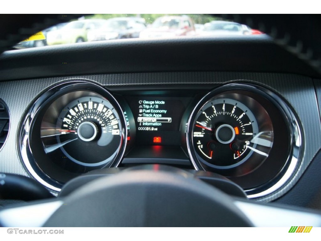 2013 Ford Mustang GT Premium Coupe Gauges Photo #64297665
